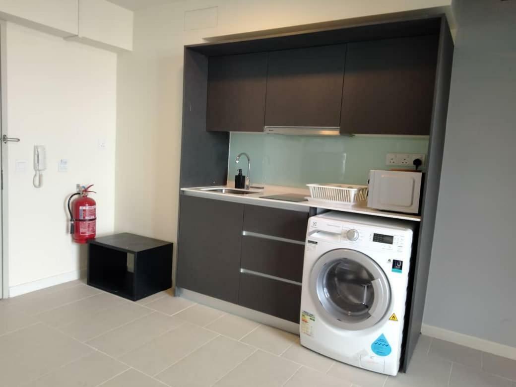 Tamarind Suites By Subhome Cyberjaya Esterno foto