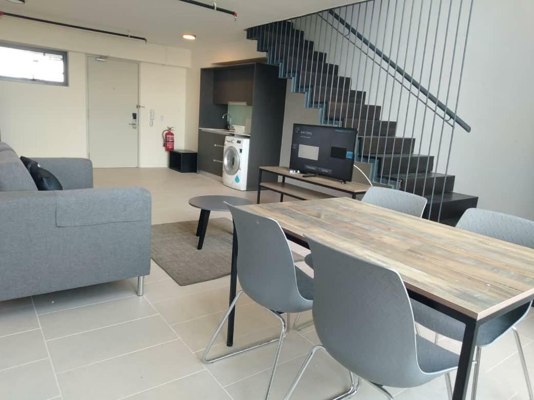 Tamarind Suites By Subhome Cyberjaya Esterno foto